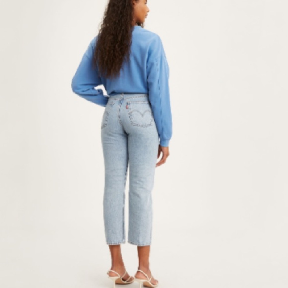 Levi’s Wedgie Straight